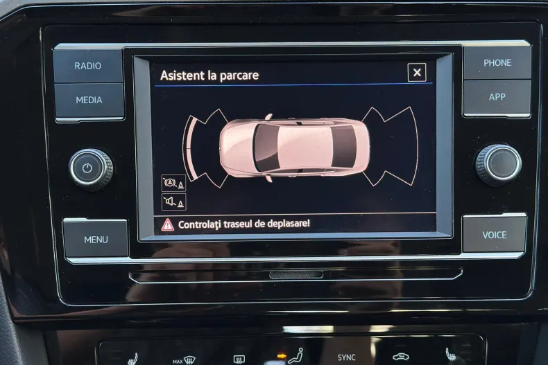 Volkswagen Passat din 2022 cu 66.551 km - oferta VOL250830 - foto 39