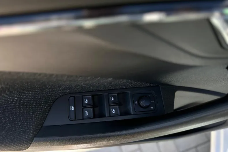 Skoda Scala din 2021 cu 99.990 km - oferta SKO250832 - foto 32
