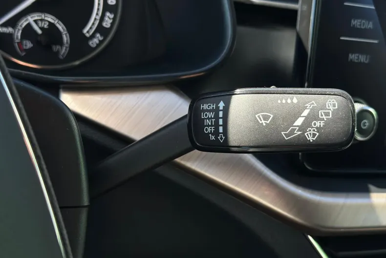 Skoda Scala din 2021 cu 99.990 km - oferta SKO250832 - foto 34