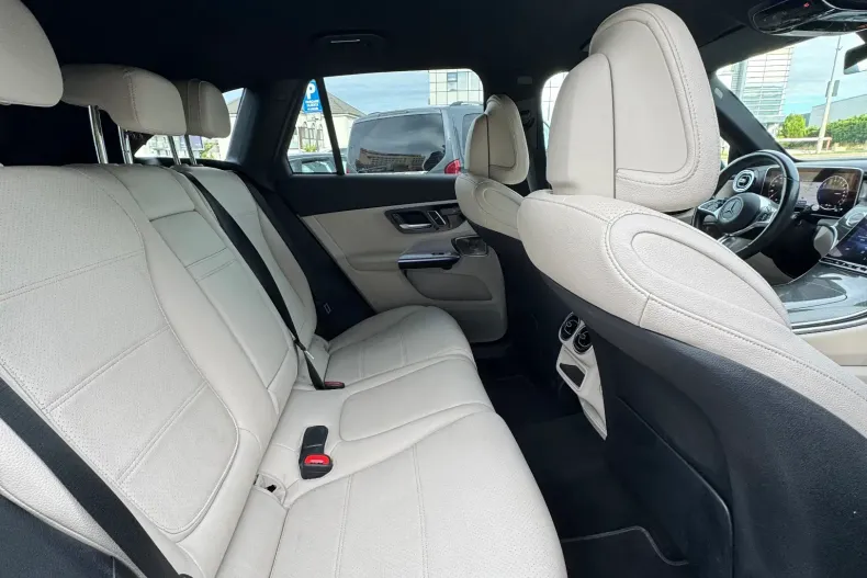 Mercedes-Benz GLC din 2023 cu 72.079 km - oferta MER250836 - foto 8