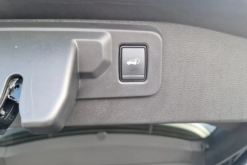 Renault Austral din 2022 cu 54.048 km - oferta REN250838 - foto 29