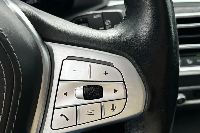 BMW X7 (Seria X) din 2022 cu 143.700 km - oferta BMW250842 - foto 19