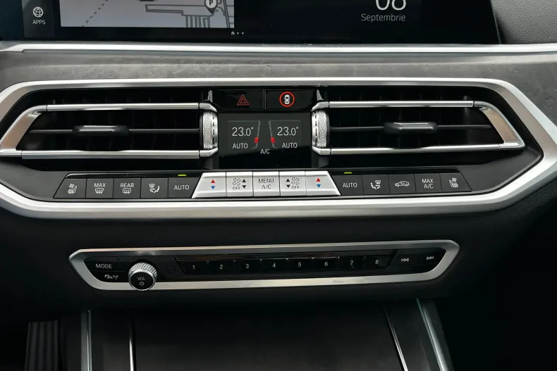 BMW X7 (Seria X) din 2022 cu 143.700 km - oferta BMW250842 - foto 24