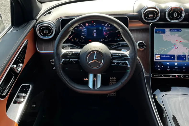 Mercedes-Benz GLC din 2025 cu 15.948 km - oferta MER250845 - foto 12