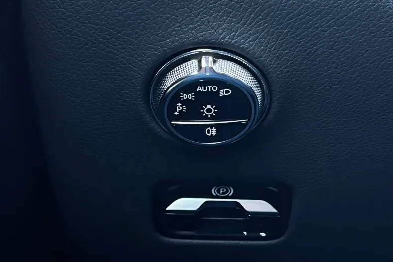 Mercedes-Benz GLC din 2025 cu 23.928 km - oferta MER250846 - foto 19