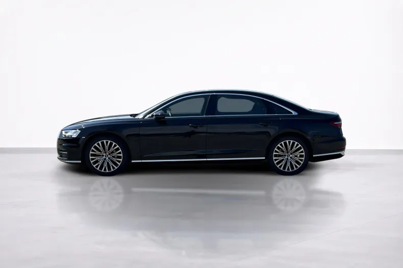 Audi A8 din 2021 cu 59.265 km - oferta AUD250847 - foto 2