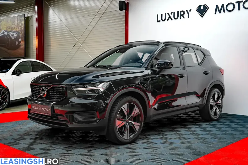 Volvo XC40 din 2021 cu 147.000 km - oferta VOL250848 - foto 1