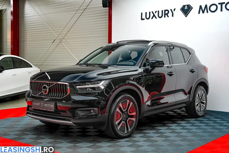 Volvo XC40 din 2020 cu 107.000 km - oferta VOL250849 - foto 1