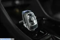 Volvo XC40 din 2020 cu 107.000 km - oferta VOL250849 - foto 38