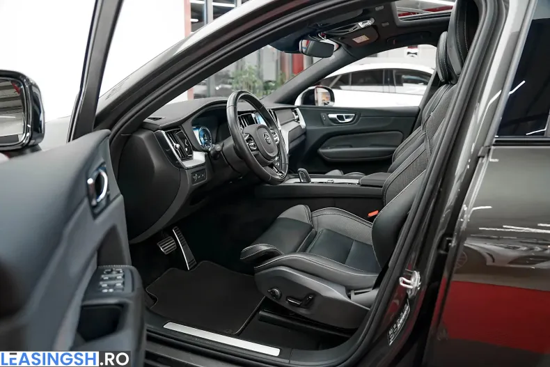 Volvo XC60 din 2020 cu 169.000 km - oferta VOL250856 - foto 4
