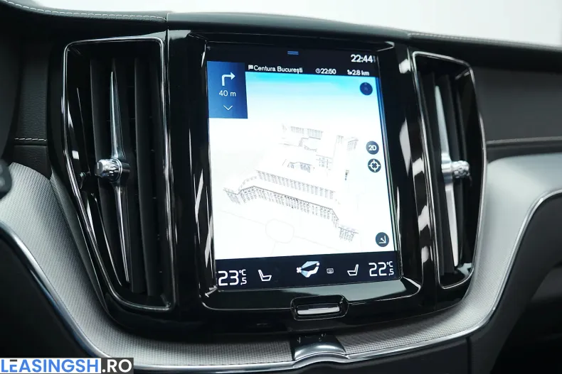 Volvo XC60 din 2020 cu 169.000 km - oferta VOL250856 - foto 39