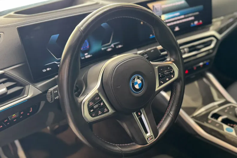 BMW i4 (Seria 4) din 2023 cu 93.102 km - oferta BMW250859 - foto 10