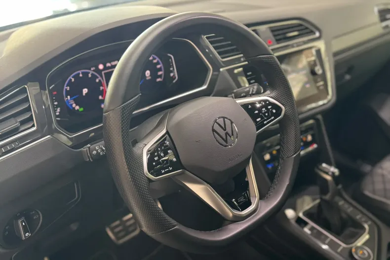 Volkswagen Tiguan din 2023 cu 54.649 km - oferta VOL250862 - foto 9