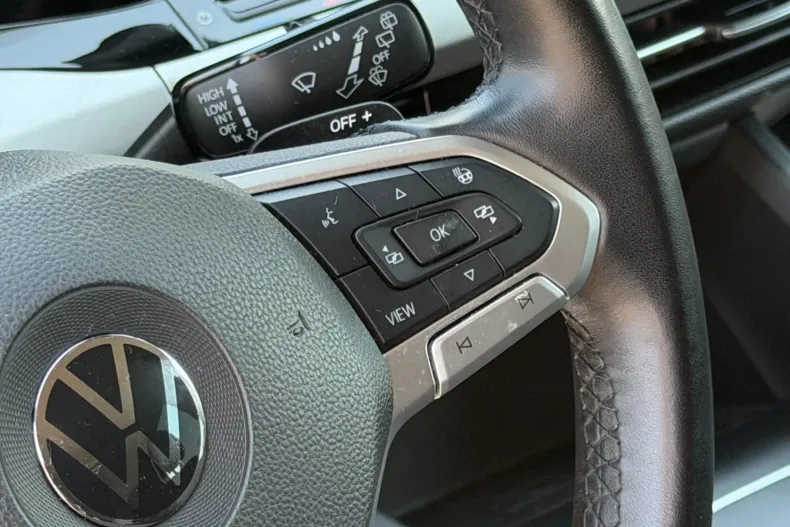 Volkswagen Golf din 2021 cu 84.963 km - oferta VOL250872 - foto 10