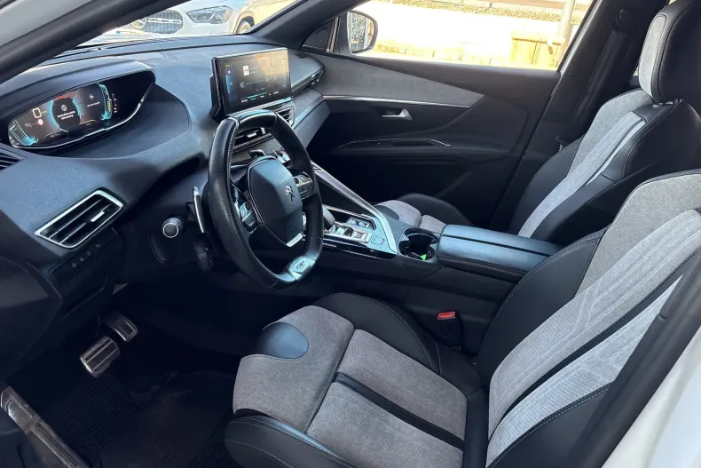 Peugeot 3008 din 2021 cu 58.679 km - oferta PEU250887 - foto 13