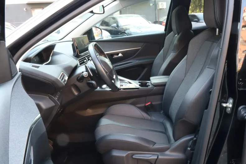 Peugeot 3008 din 2023 cu 64.919 km - oferta PEU250905 - foto 16