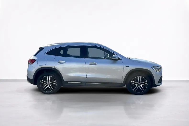 Mercedes-Benz GLA din 2021 cu 122.358 km - oferta MER250906 - foto 6