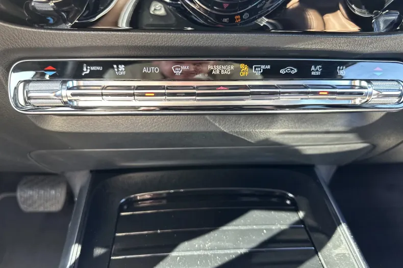Mercedes-Benz GLA din 2021 cu 122.358 km - oferta MER250906 - foto 16