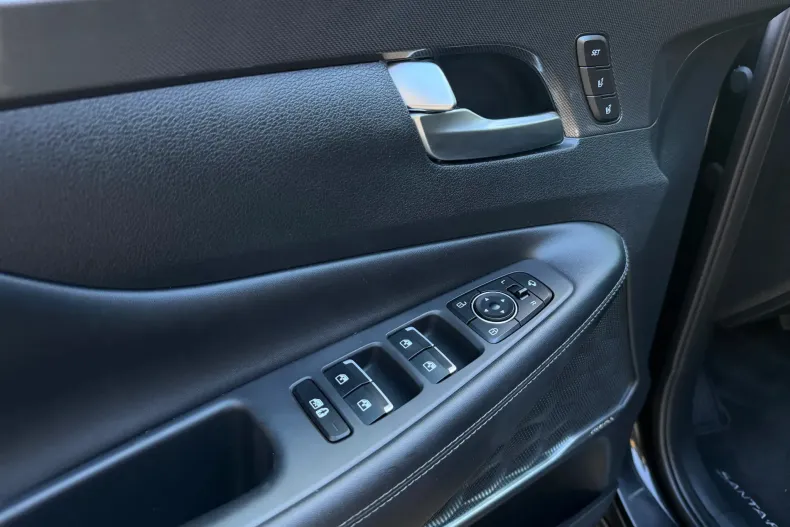 Hyundai Santa Fe din 2021 cu 108.250 km - oferta HYU250909 - foto 16