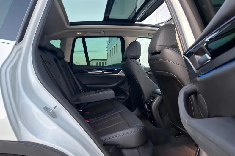 BMW X3 (Seria X) din 2023 cu 104.461 km - oferta BMW250927 - foto 9