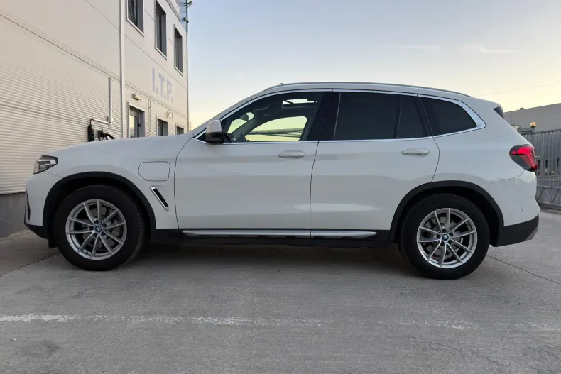 BMW X3 (Seria X) din 2023 cu 104.461 km - oferta BMW250927 - foto 40