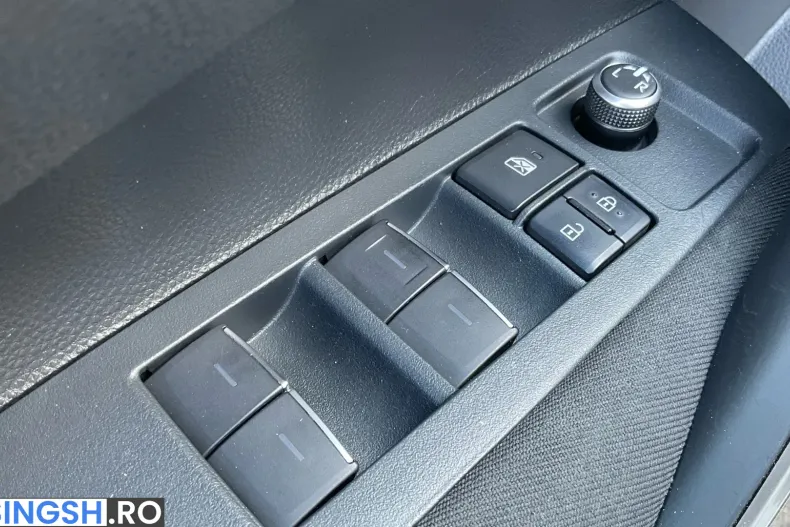 Toyota Corolla din 2022 cu 52.570 km - oferta TOY250929 - foto 35
