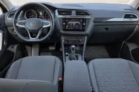 Volkswagen Tiguan din 2022 cu 59.291 km - oferta VOL250940 - foto 9