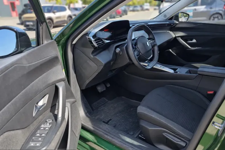 Peugeot 308 din 2022 cu 63.520 km - oferta PEU250941 - foto 13
