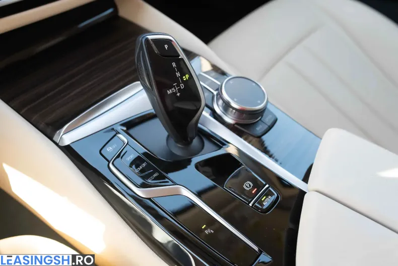 BMW 520 (Seria 5) din 2022 cu 141.419 km - oferta BMW250942 - foto 27