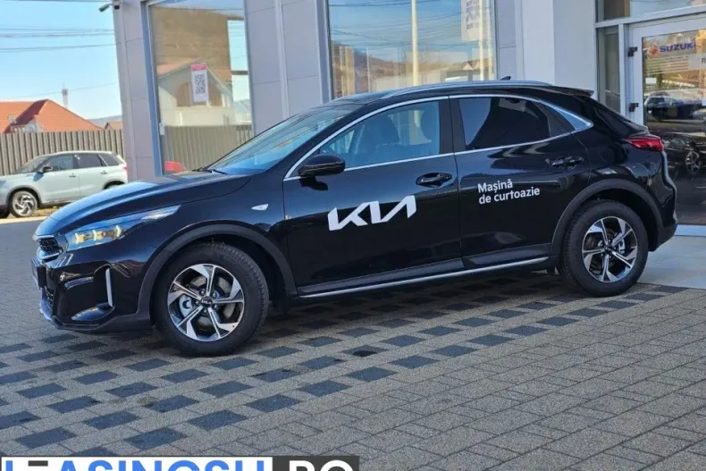 Kia XCeed din 2026 cu 50 km - oferta KIA250946 - foto 4