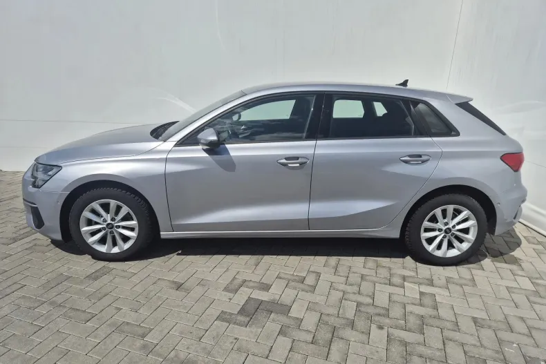 Audi A3 din 2022 cu 96.005 km - oferta AUD250965 - foto 2