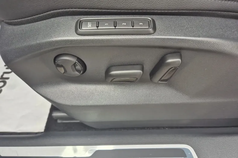 Volkswagen Tiguan din 2021 cu 104.276 km - oferta VOL250975 - foto 10