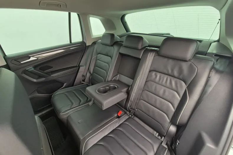 Volkswagen Tiguan din 2021 cu 104.276 km - oferta VOL250975 - foto 12