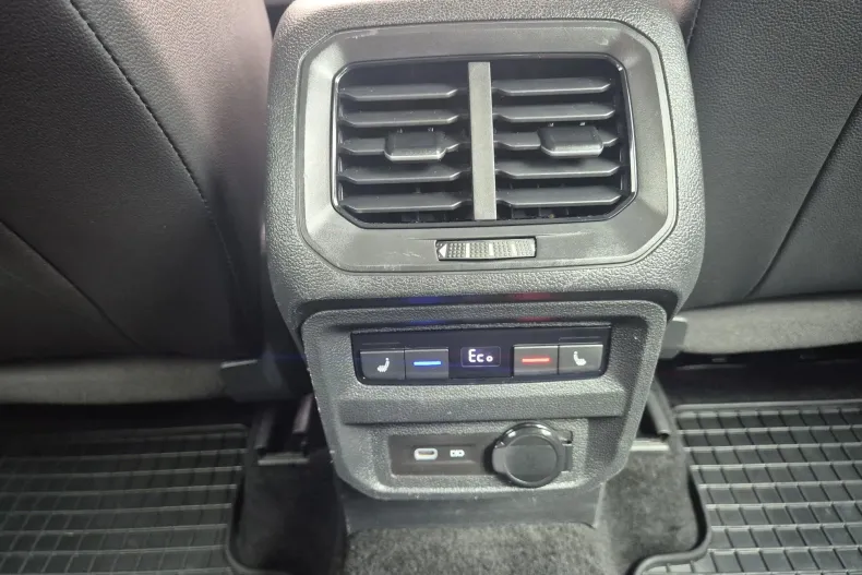 Volkswagen Tiguan din 2021 cu 104.276 km - oferta VOL250975 - foto 13