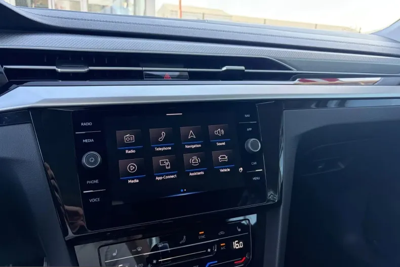 Volkswagen Arteon din 2021 cu 39.816 km - oferta VOL250986 - foto 29