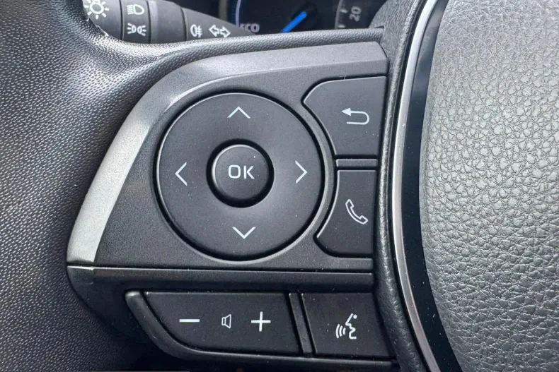 Toyota RAV4 din 2022 cu 76.823 km - oferta TOY250987 - foto 29