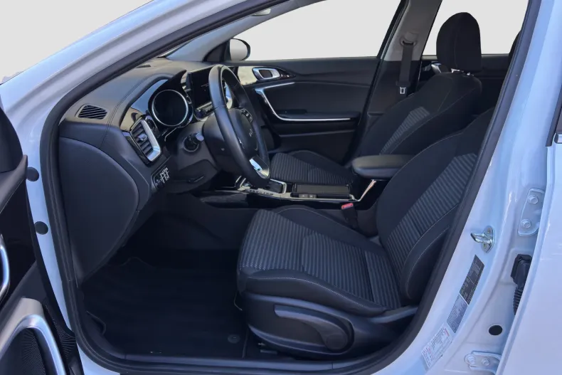 Kia XCeed din 2022 cu 41.600 km - oferta KIA250999 - foto 7