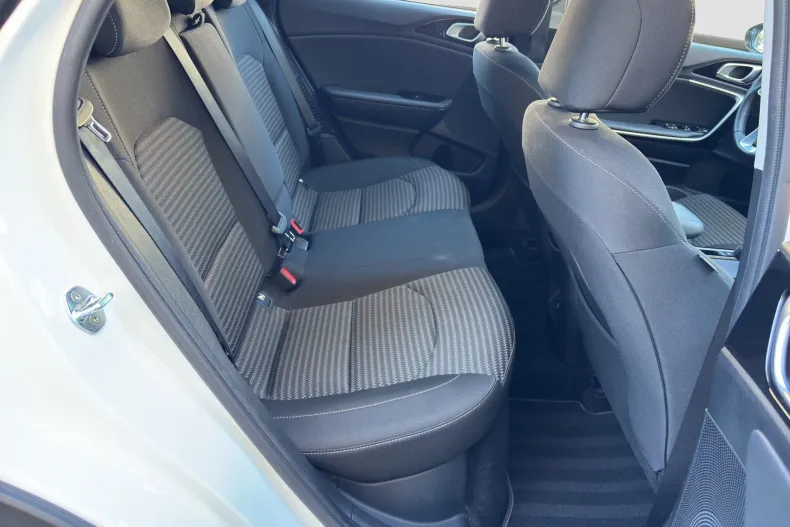 Kia XCeed din 2022 cu 41.600 km - oferta KIA250999 - foto 19