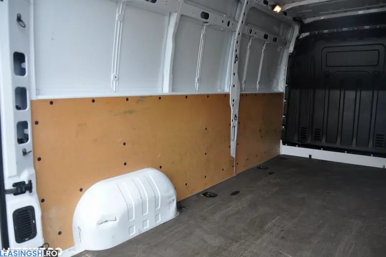 Opel Movano din 2021 cu 42.840 km - oferta OPE251000 - foto 9