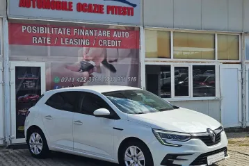 Renault Megane din 2022 - oferta REN251003