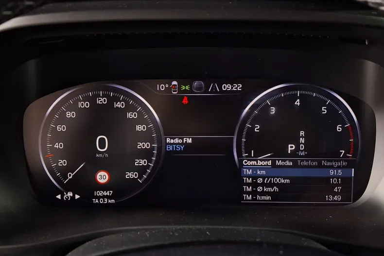 Volvo XC40 din 2021 cu 102.446 km - oferta VOL251008 - foto 14
