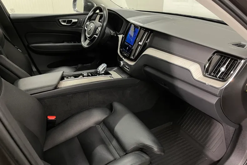 Volvo XC60 din 2021 cu 113.158 km - oferta VOL251012 - foto 11