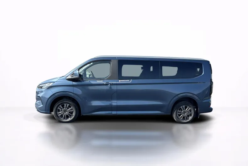 Ford Tourneo Custom din 2026 cu 1.200 km - oferta FOR251013 - foto 2