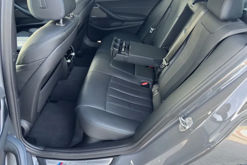 BMW 520 (Seria 5) din 2022 cu 143.600 km - oferta BMW251018 - foto 8