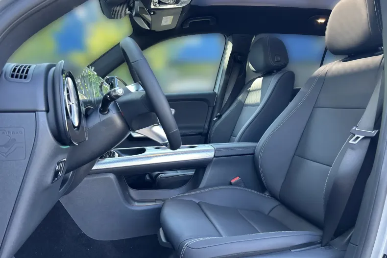 Mercedes-Benz GLB din 2026 cu 8 km - oferta MER251022 - foto 13
