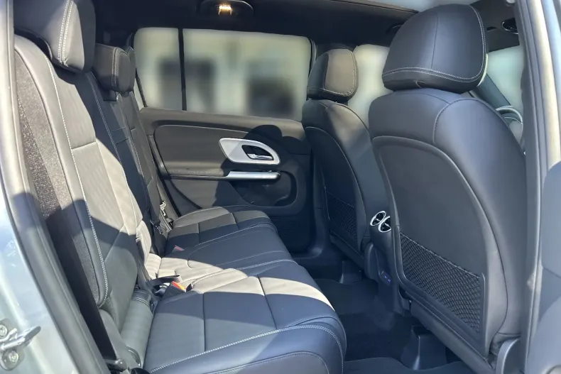 Mercedes-Benz GLB din 2026 cu 8 km - oferta MER251022 - foto 14