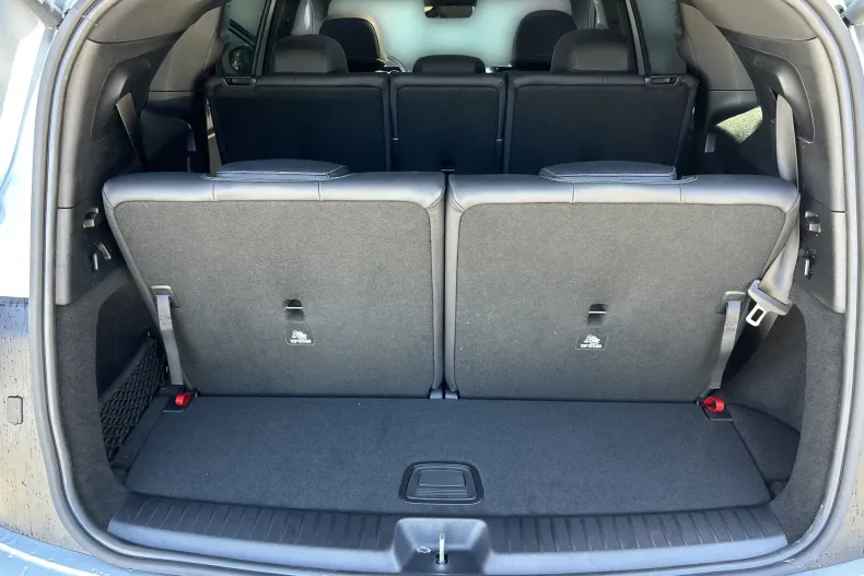 Mercedes-Benz GLB din 2026 cu 8 km - oferta MER251022 - foto 17