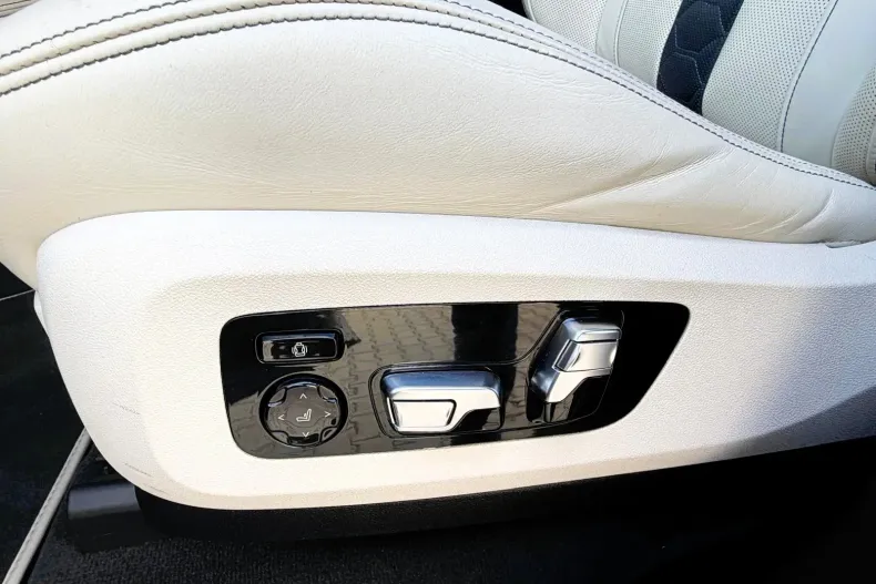 BMW X5 (Seria X) din 2022 cu 58.779 km - oferta BMW251027 - foto 19