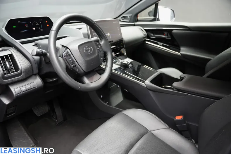 Toyota bZ4X din 2022 cu 14.000 km - oferta TOY251030 - foto 7