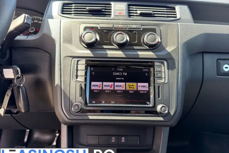 Volkswagen Caddy din 2020 cu 80.504 km - oferta VOL251033 - foto 17